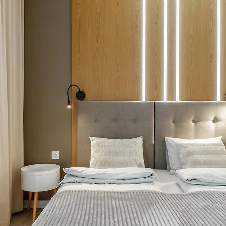 Daire Na Woli, Nowe Osiedle Jana Kazimierza 32, Szybkie Wi-fi, Parking Varşova