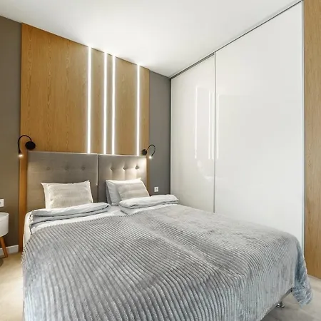 Na Woli, Nowe Osiedle Jana Kazimierza 32, Szybkie Wi-fi, Parking