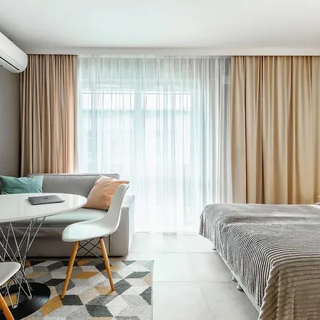 Apartmán Na Woli, Nowe Osiedle Jana Kazimierza 32, Szybkie Wi-fi, Parking *